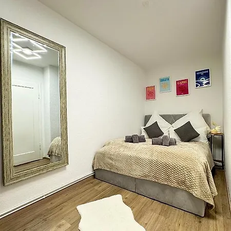 Regency - Traumhafte Zentrale 40m2 Mit Kinoleinwand, Wifi Und Netflix Lägenhet *